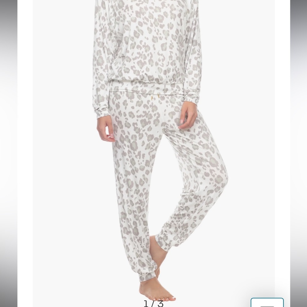 Honeydew intimates Lounge Life Pajamas size L NWT